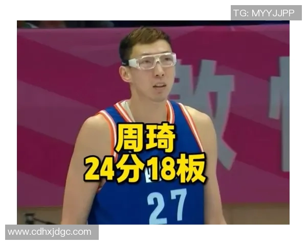 周琦全运变超巨！篮下无敌了，双手暴扣全场沸腾，四川男篮大腿