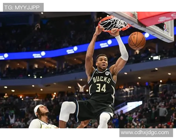 雄鹿2-0开局！字母哥创NBA历史，成赛季前两战60+30+10首人