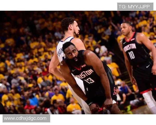 火箭不敌马刺，赛后还有4个坏消息，杜兰特再发脾气引发队内矛盾